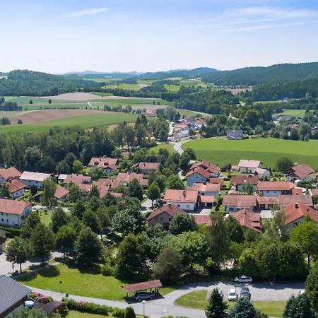 Vogelthenne.1 Grafenau (Bavaria)